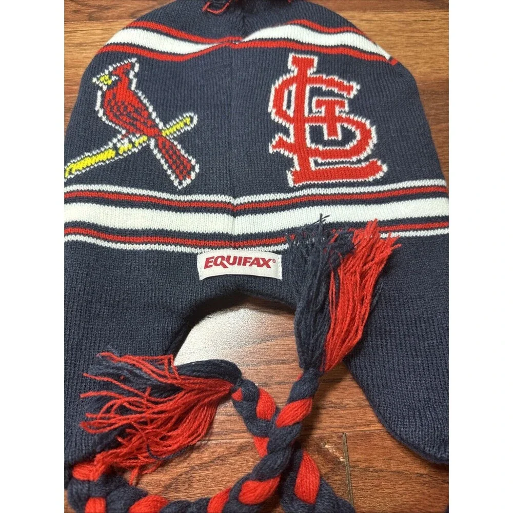 ST. LOUIS CARDINALS WINTER HAT / KNIT BEANIE 9-22-24 SGA sock cap